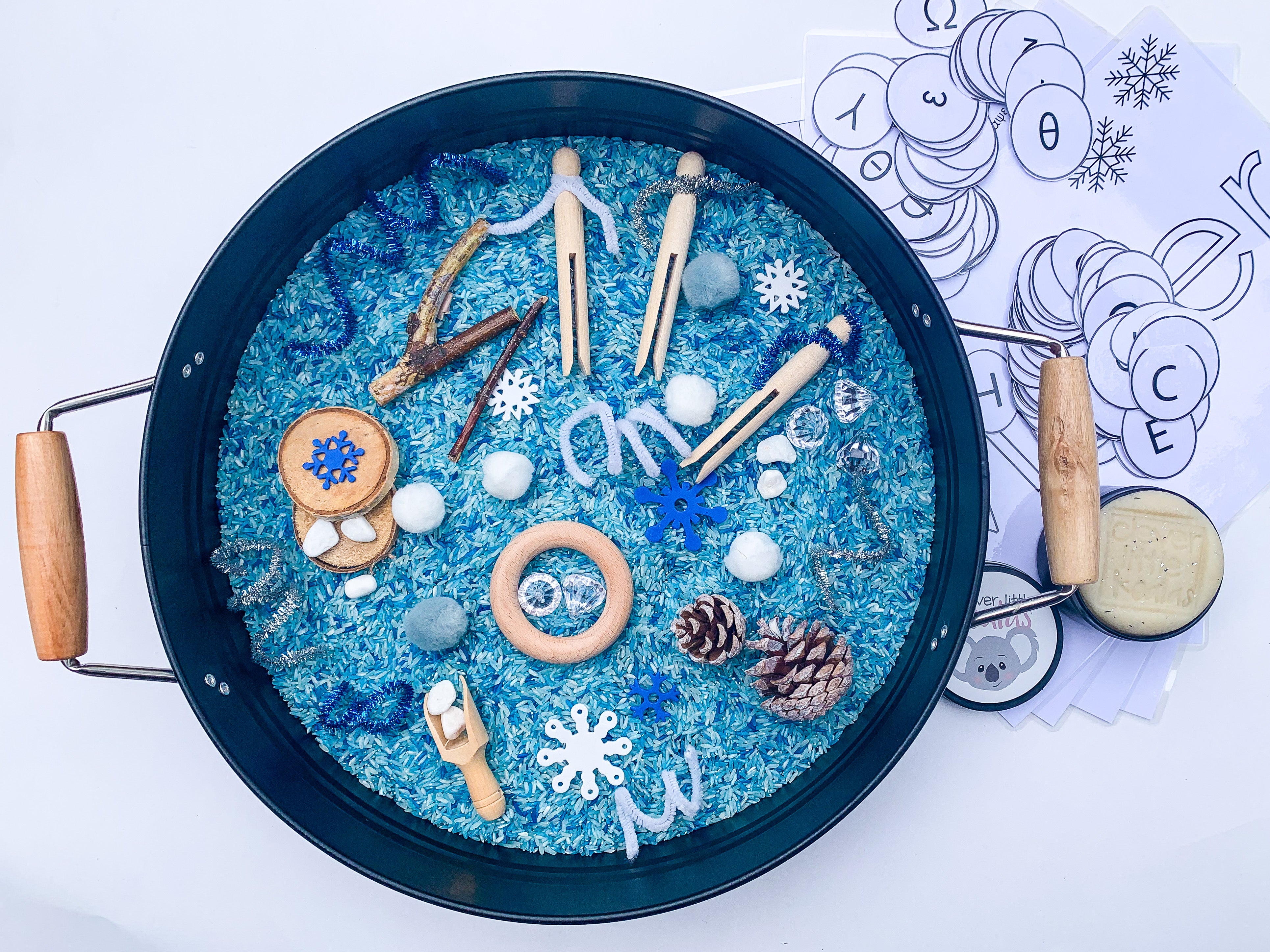 Winter Wonderland Bilingual Sensory Play Kit